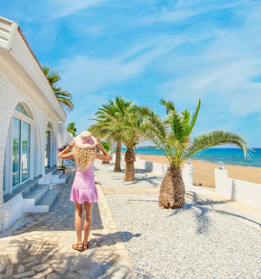 Long Beach Villas ファマグスタ エクステリア 写真