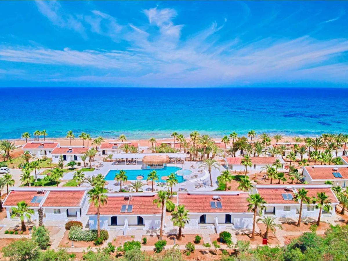Long Beach Villas ファマグスタ エクステリア 写真